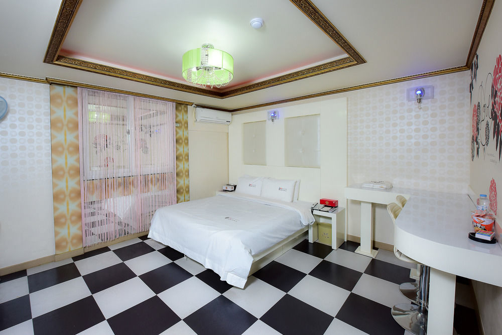Gwangju Queen Hotel Gwangju Metropolitan City Luaran gambar